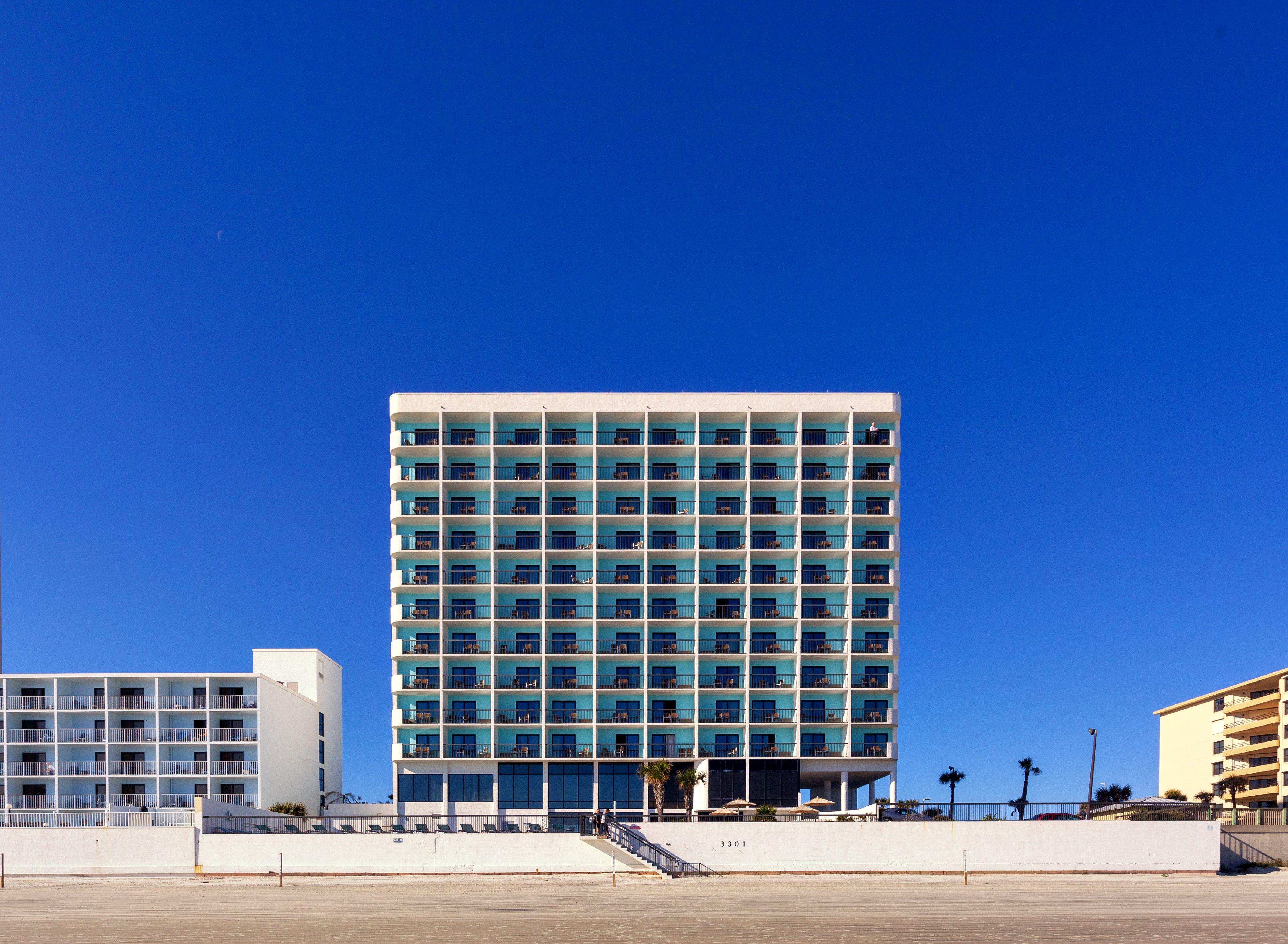Holiday Inn Express & Suites Oceanfront Daytona Beach Shores By Ihg Eksteriør bilde