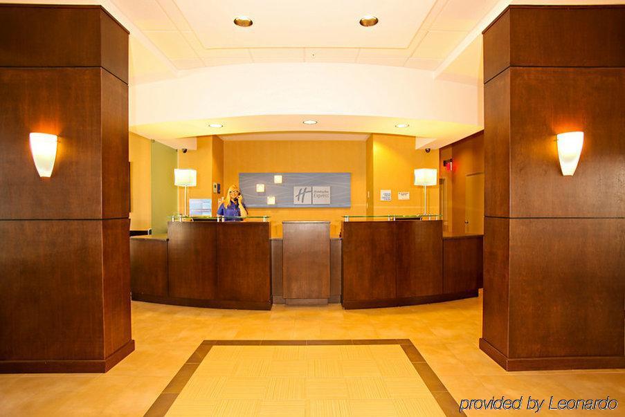 Holiday Inn Express & Suites Oceanfront Daytona Beach Shores By Ihg Interiør bilde